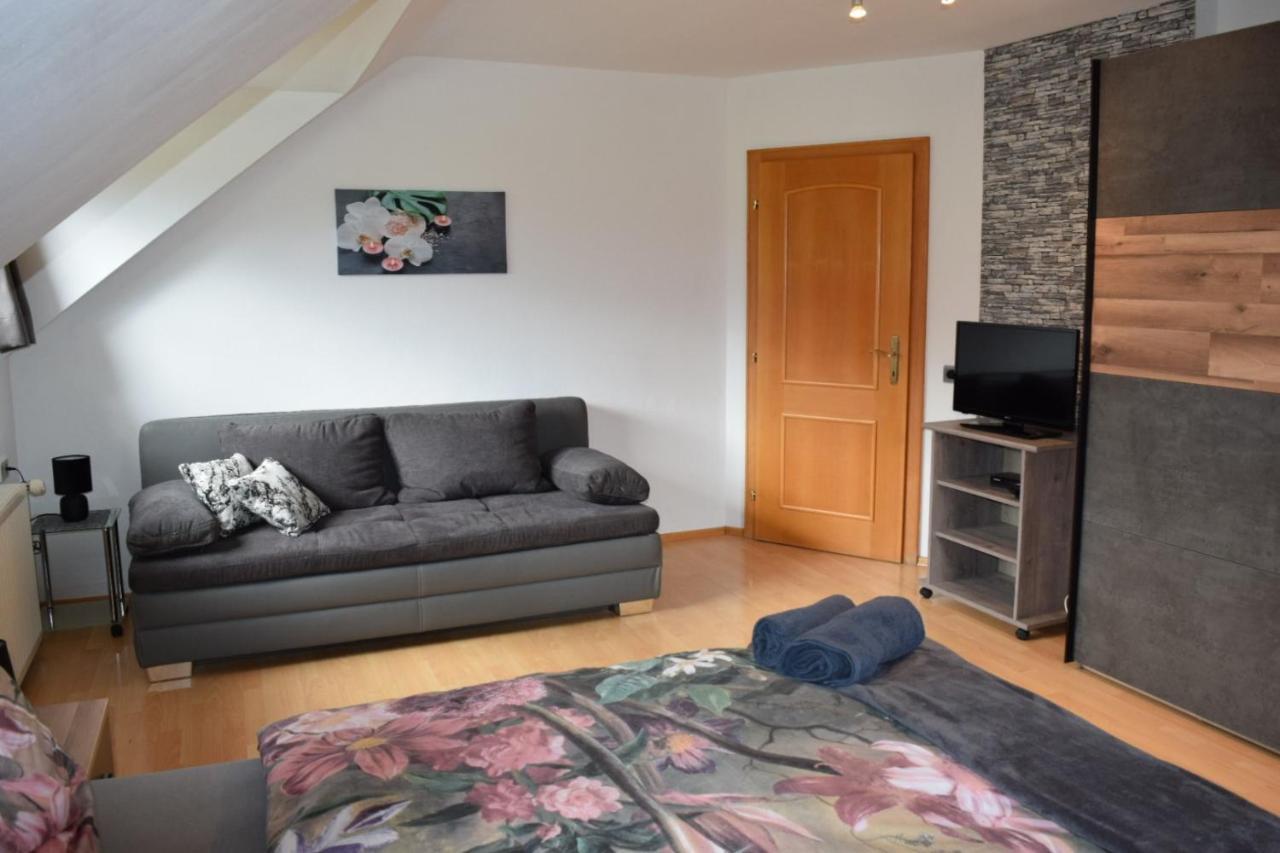 Ferienwohnung Familie Pichler Neumarkt in Steiermark Ngoại thất bức ảnh